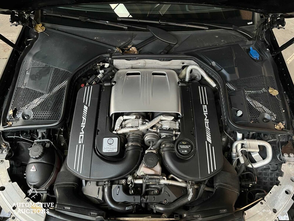 Mercedes-Benz C63s AMG Coupe 510hp V8 BI-Turbo FACELIFT 2019 NIGHT-Edition