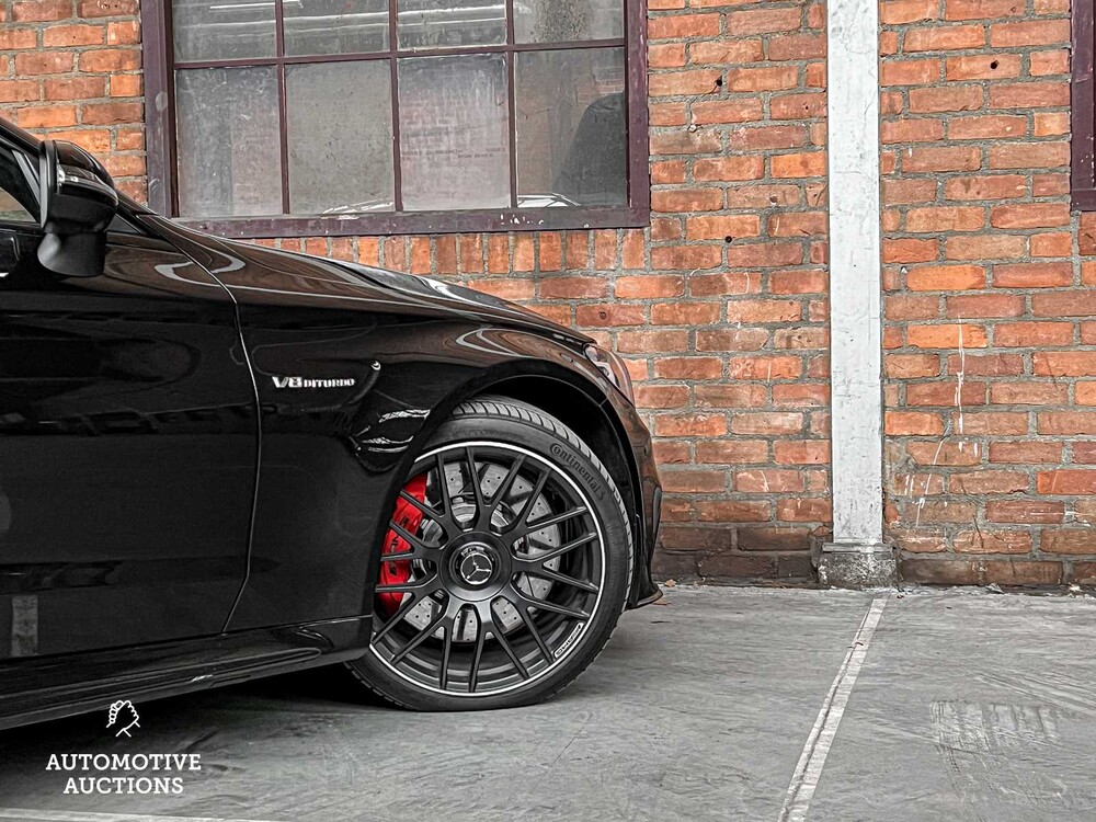 Mercedes-Benz C63s AMG Coupe 510hp V8 BI-Turbo FACELIFT 2019 NIGHT-Edition