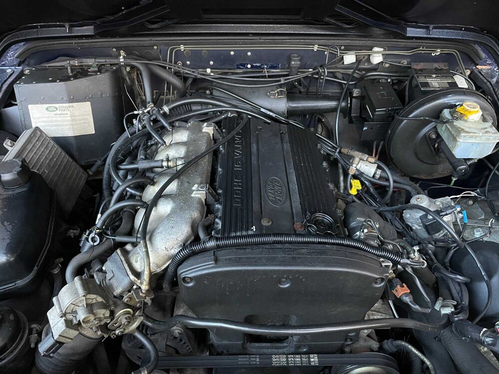 Land Rover Defender 2.0 MPI 136hp 1996