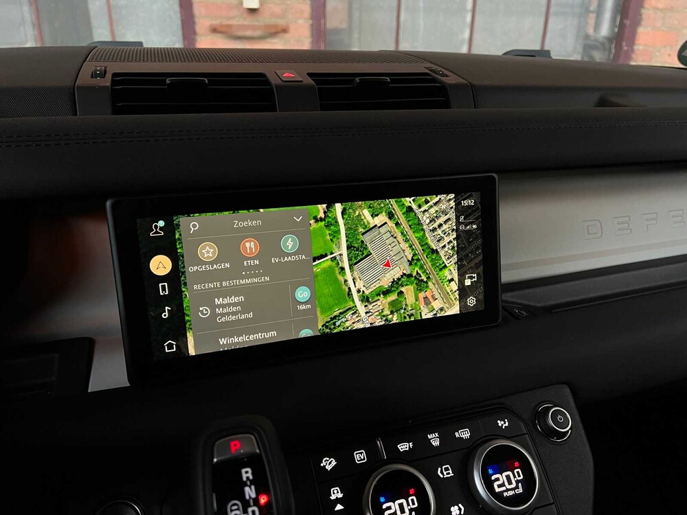 Land Rover Defender P400e SE Hybrid 404hp 2023 -Manufacturer's Warranty-