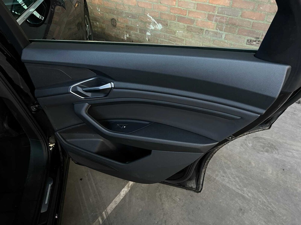 Audi E-Tron 55 Quattro Business Edition Plus 95 kWh 408pk 2021, X-282-BG