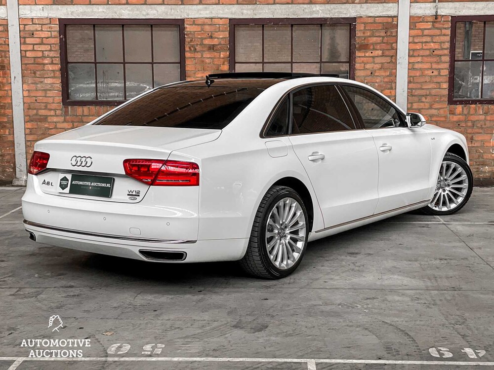 Audi A8 Long 6.3 W12 Quattro 500hp 2012