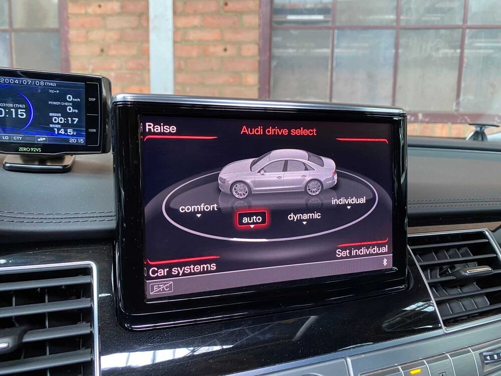 Audi A8 Long 6.3 W12 Quattro 500hp 2012