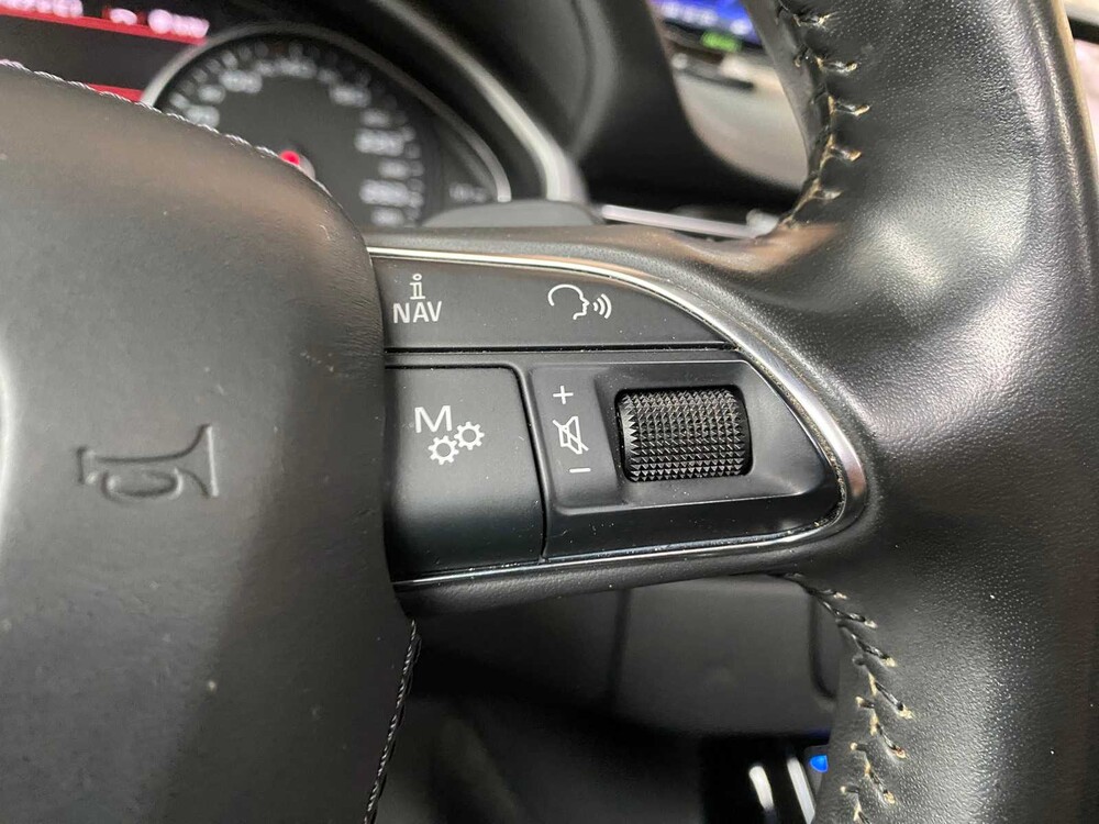 Audi A8 Long 6.3 W12 Quattro 500hp 2012