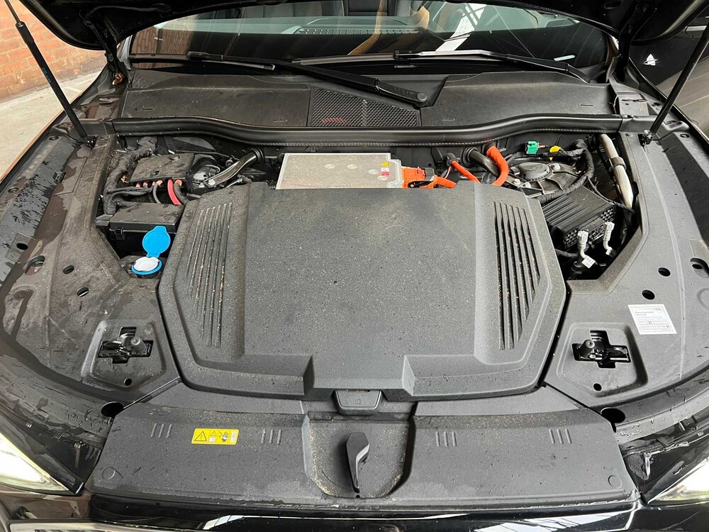 Audi E-Tron 50 Quattro Launch Edition 71 kWh 313hp 2019, G-028-XR