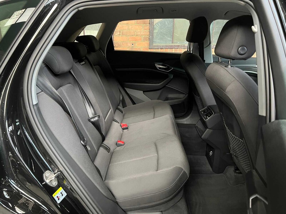 Audi E-Tron 50 Quattro Launch Edition 71 kWh 313hp 2019, G-028-XR