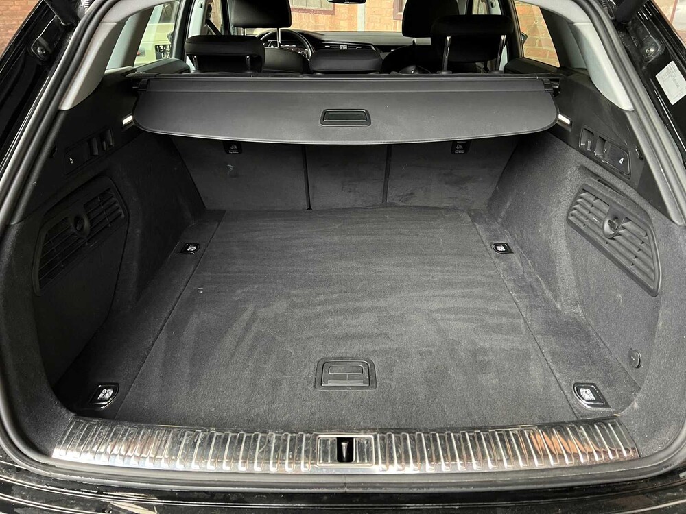 Audi E-Tron 50 Quattro Launch Edition 71 kWh 313hp 2019, G-028-XR