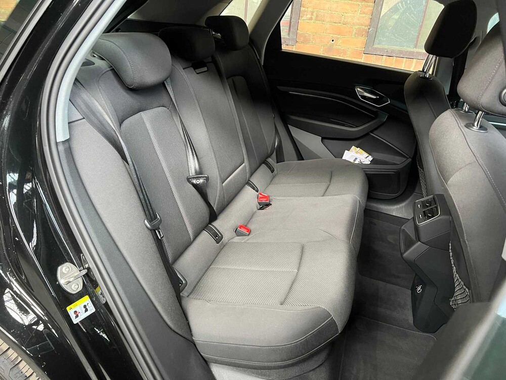 Audi E-Tron 50 Quattro Launch Edition 71 kWh 313hp 2019, G-028-XR