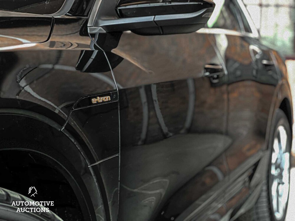 Audi E-Tron 50 Quattro Launch edition plus 71 kWh 313hp 2019 ORIG-NL, G-157-XV