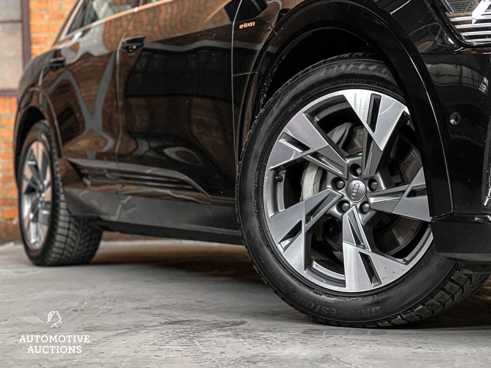 Audi E-Tron 50 Quattro Launch edition plus 71 kWh 313hp 2019 ORIG-NL, G-157-XV