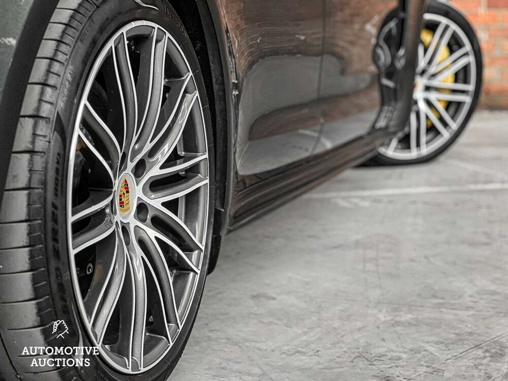 Porsche Panamera Turbo S E-Hybrid 4.0 V8 680hp Sport-Chrono 2017 ORIG-NL, PP-114-J