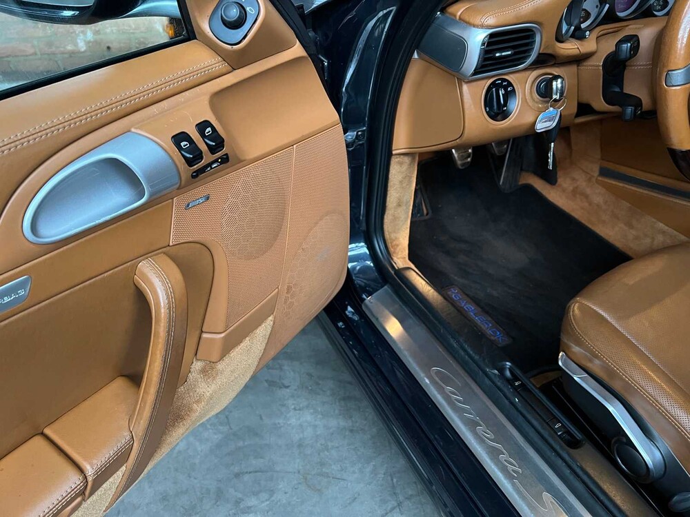 Porsche 911 997 Facelift Carrera S 3.8 Sport-Chrono 385PS Cabriolet 2010