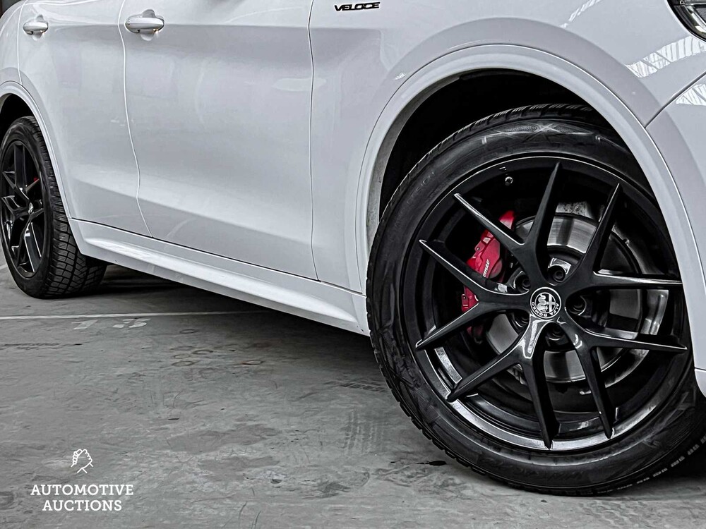 Alfa Romeo Stelvio VELOCE 2.0T AWD 280hp 2020, S-517-SK