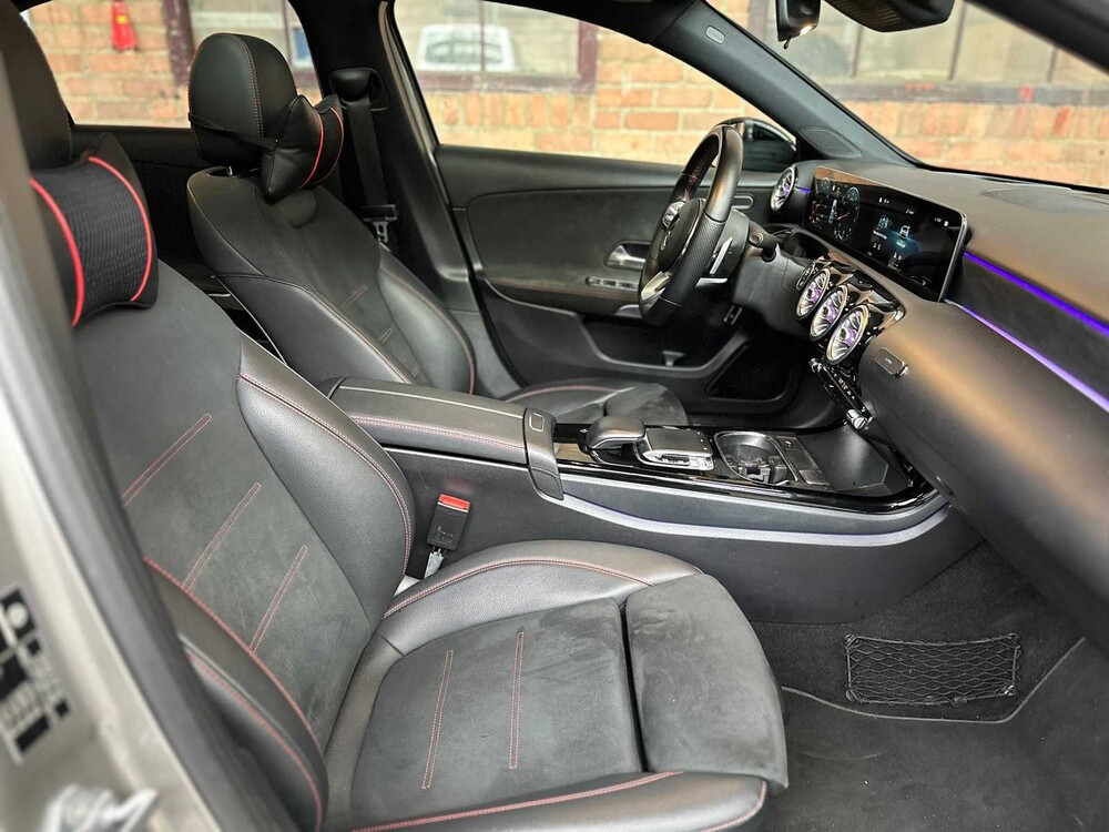 Mercedes-Benz A220 AMG 4Matic Premium Plus 190hp 2019 A-class, N-806-VB