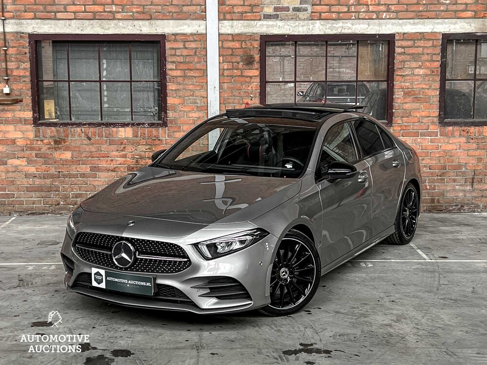 Mercedes-Benz A220 AMG 4Matic Premium Plus 190hp 2019 A-class, N-806-VB
