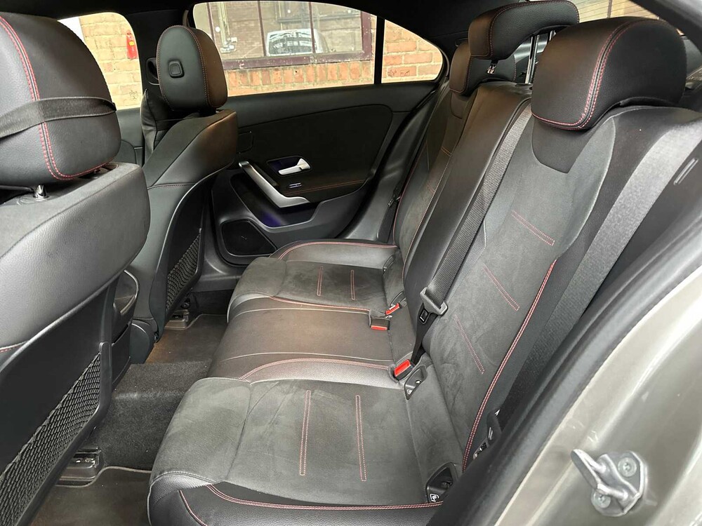 Mercedes-Benz A220 AMG 4Matic Premium Plus 190hp 2019 A-class, N-806-VB