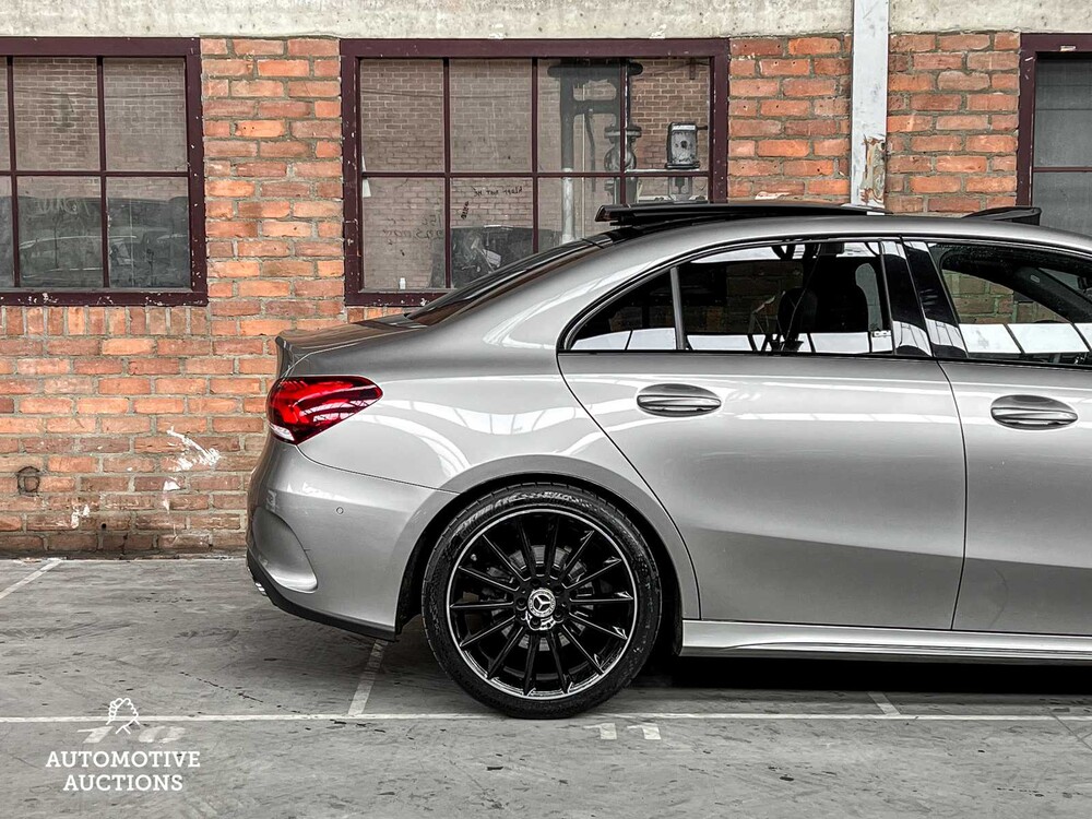 Mercedes-Benz A220 AMG 4Matic Premium Plus 190hp 2019 A-class, N-806-VB