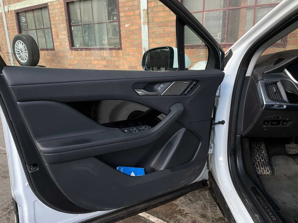 Jaguar I-PACE EV400 S 90 kWh 400hp 2018 ORIG-NL, XG-623-G