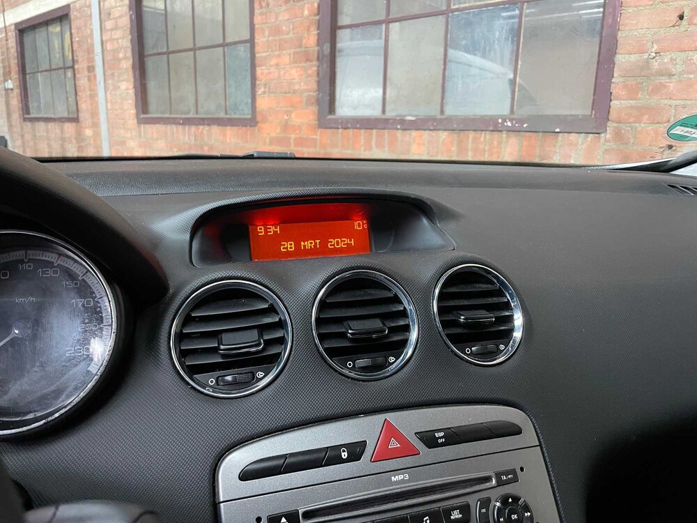 Peugeot 308 1.6 VTi Style 120PS 2009, 81-LSB-7