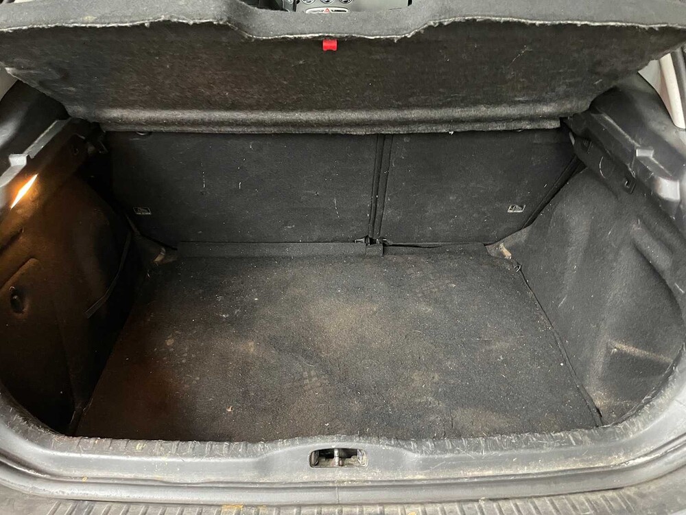 Peugeot 308 1.6 VTi Style 120PS 2009, 81-LSB-7