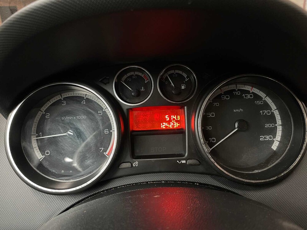 Peugeot 308 1.6 VTi Style 120PS 2009, 81-LSB-7