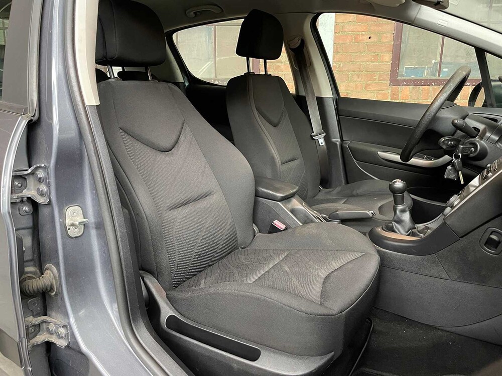 Peugeot 308 1.6 VTi Style 120PS 2009, 81-LSB-7