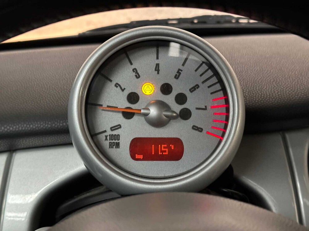 Mini Cooper 1.6 Pepper 116PS 2002 ORIG-NL, 62-LD-DR
