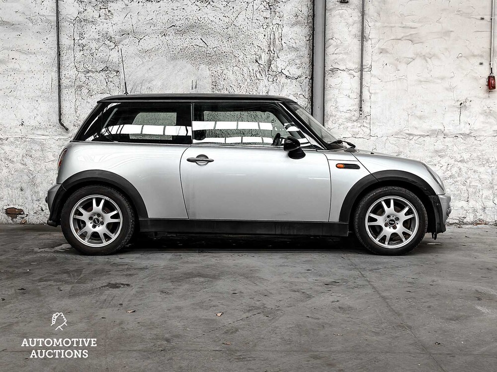 Mini Cooper 1.6 Pepper 116PS 2002 ORIG-NL, 62-LD-DR