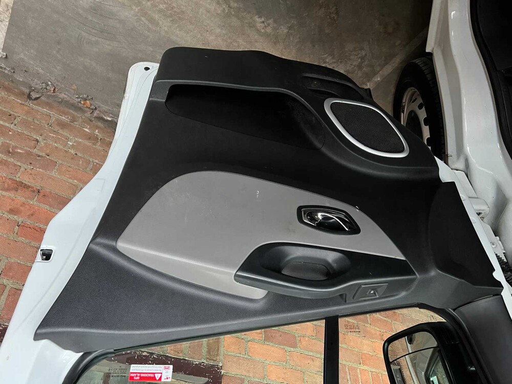 Renault Trafic 1.6 dCi T29 L2H1 Gén -Double cab- 121hp 2018, V-281-XG