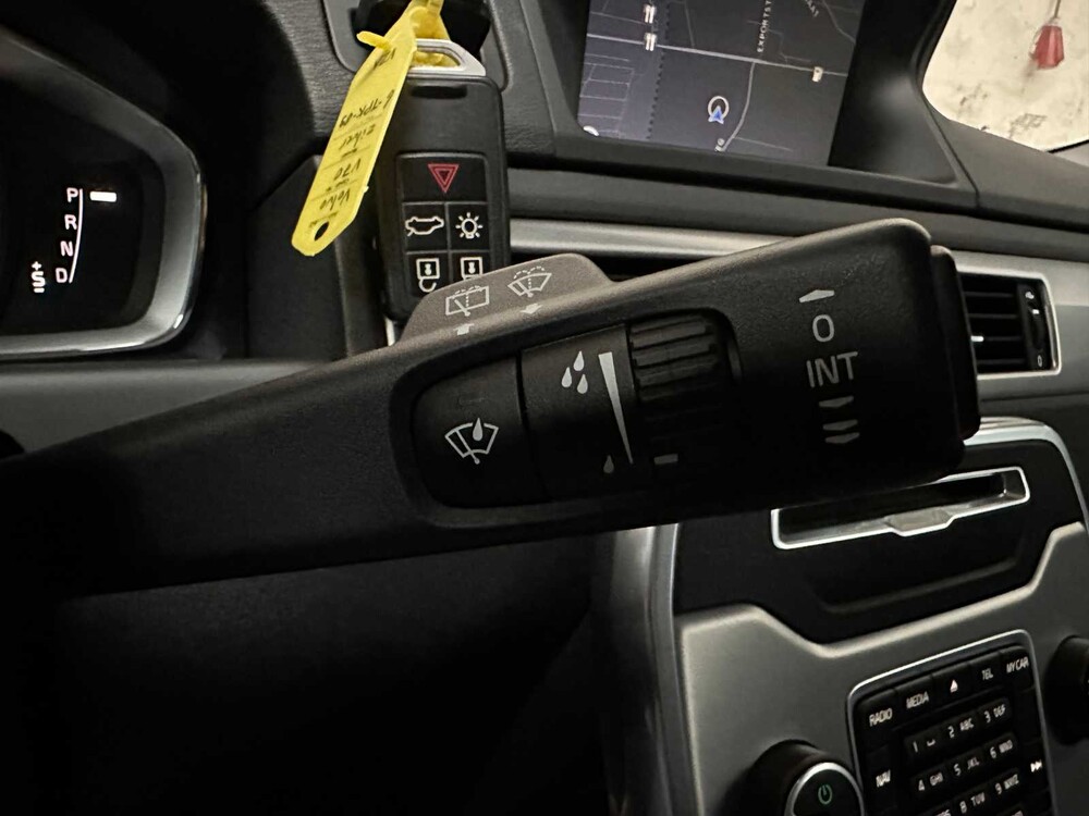 Volvo V70 1.6 T4 Nordic+ 179PS 2014 (ORIGINAL-DE), 6-RPM-89