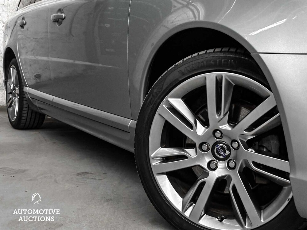 Volvo V70 1.6 T4 Nordic+ 179PS 2014 (ORIGINAL-DE), 6-RPM-89