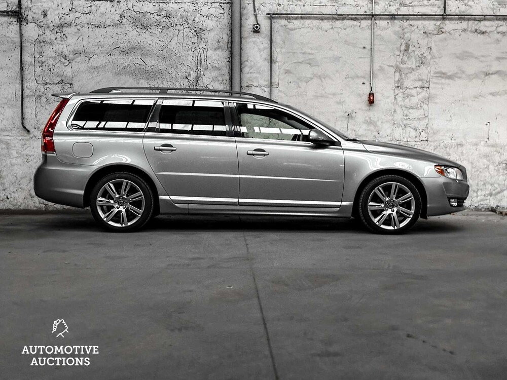 Volvo V70 1.6 T4 Nordic+ 179PS 2014 (ORIGINAL-DE), 6-RPM-89