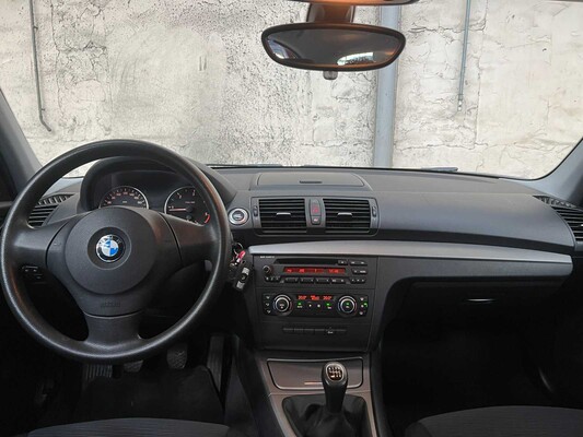 BMW 1 Series 116d 116hp 2011