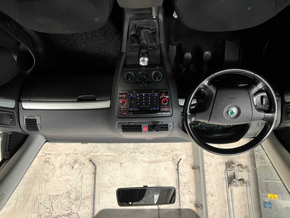 Skoda Octavia 1.6 Classic 102PS 2009 -Orig. EN-, 95-HKL-9