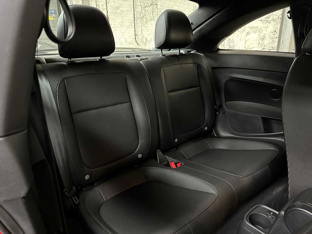 Volkswagen Beetle S 2.0 222hp 2018