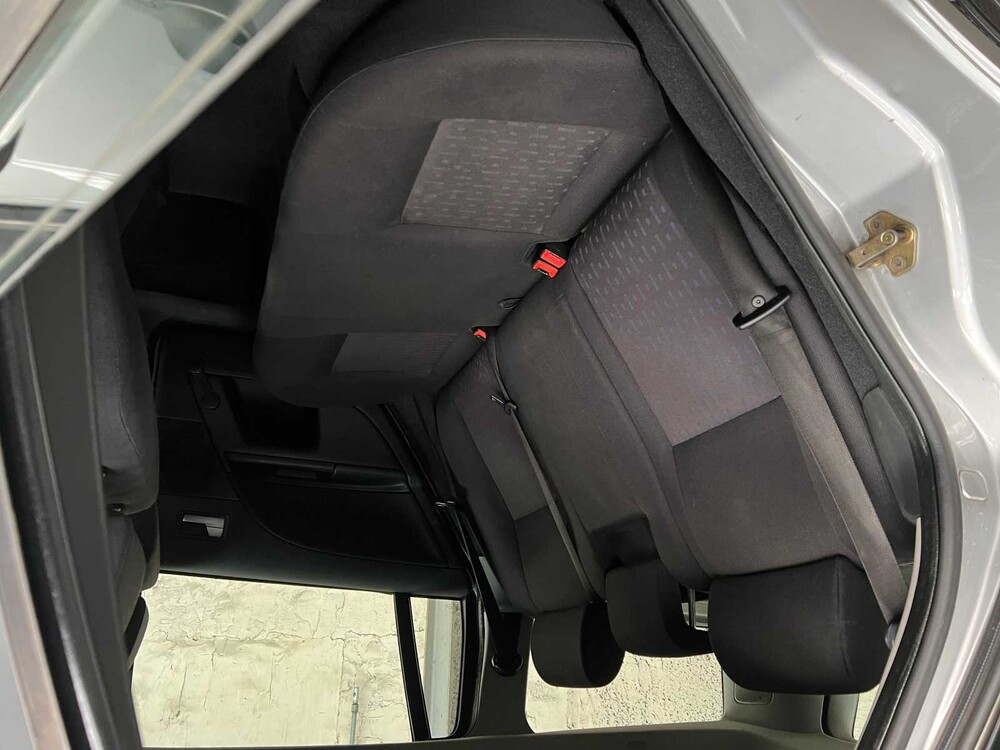 Ford Mondeo Kombi 1.8-16V Cool Edition 110PS 2002 ORIG-NL, 95-JV-UK