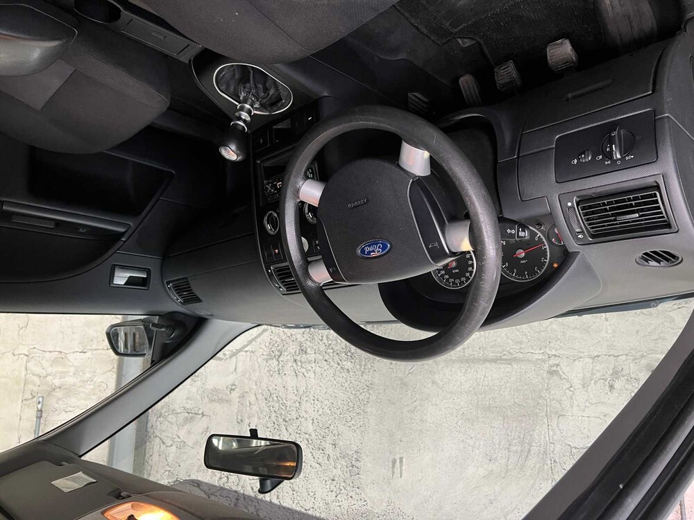 Ford Mondeo Kombi 1.8-16V Cool Edition 110PS 2002 ORIG-NL, 95-JV-UK