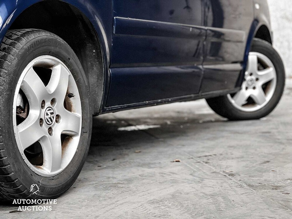 Volkswagen Transporter Multivan 2.5 TDI Comfortline 174PS 2004 ORIG-NL, 81-BL-JH