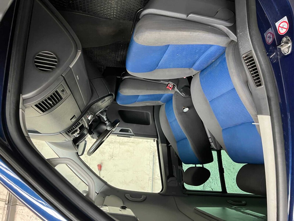 Volkswagen Transporter Multivan 2.5 TDI Comfortline 174PS 2004 ORIG-NL, 81-BL-JH