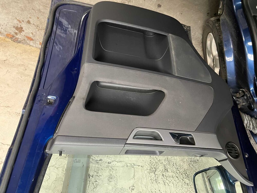 Volkswagen Transporter Multivan 2.5 TDI Comfortline 174PS 2004 ORIG-NL, 81-BL-JH