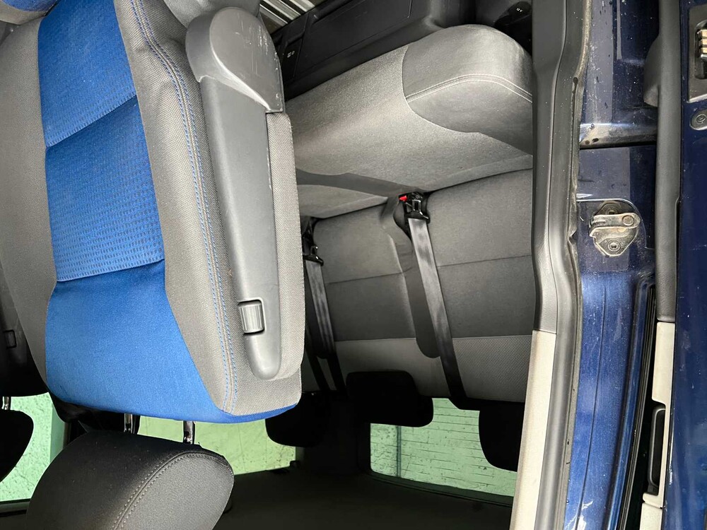 Volkswagen Transporter Multivan 2.5 TDI Comfortline 174PS 2004 ORIG-NL, 81-BL-JH