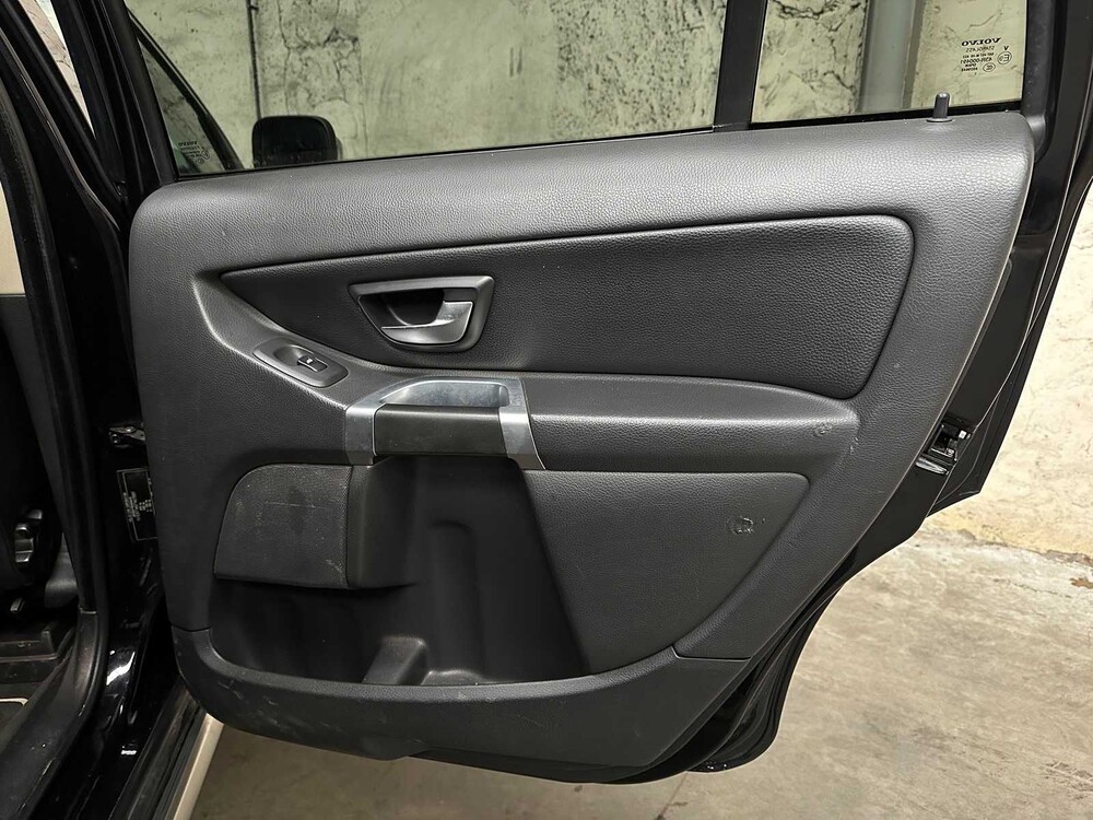 Volvo XC90 2.4 D5 Sport 5p. 185hp 2007, 60-LLZ-9