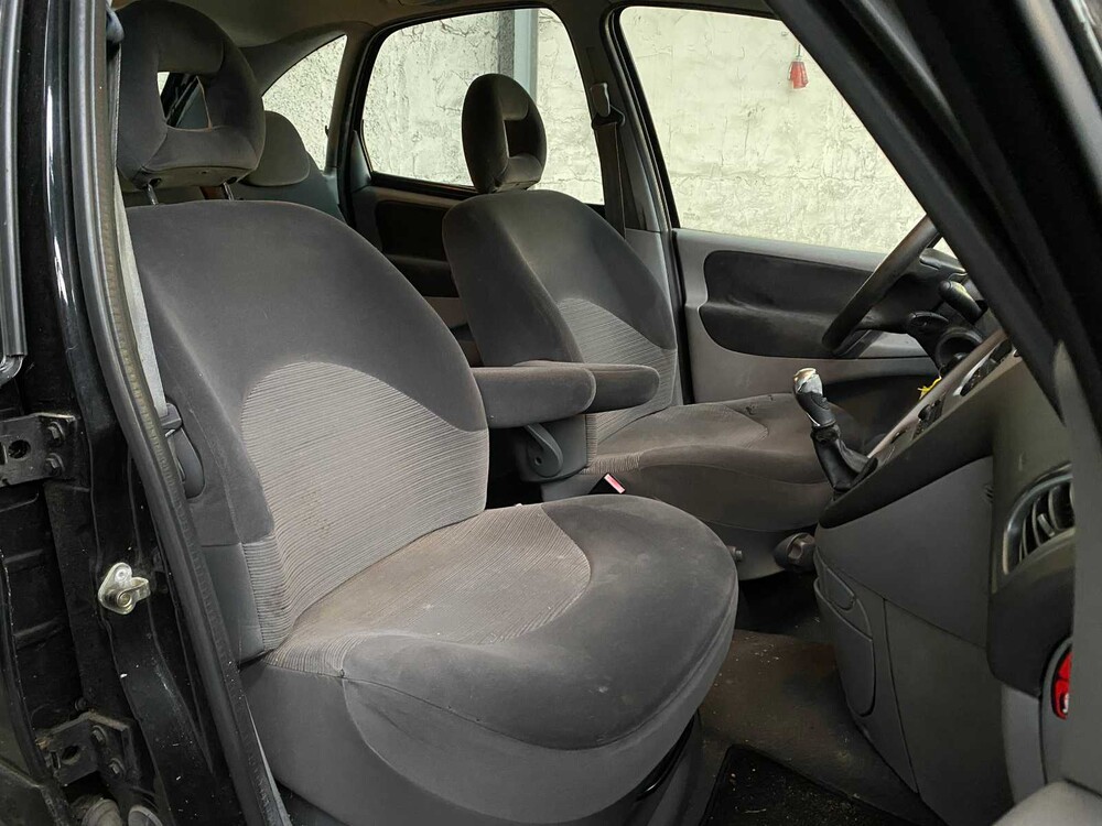 Citroen Xsara Picasso 1.6i Attraction 95hp 2005 ORIG-NL, 20-RN-RT