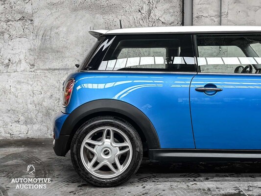 Mini Cooper S 1.6 163pk 2008, 3-KZT-28