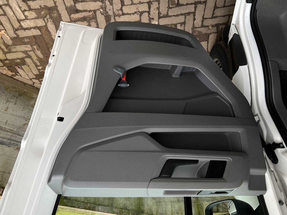 Volkswagen Crafter 35 2.0 TDI L4 EL Hi 177pk 2022 (ORIGINEEL-NL), VPK-27-Z