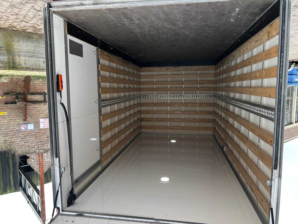 Volkswagen Crafter 35 2.0 TDI L4 EL Hi 177pk 2022 (ORIGINEEL-NL), VPK-27-Z