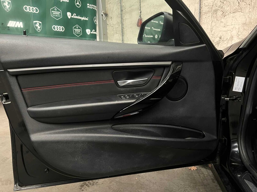 BMW 318d Touring High Executive 143PS 2013 3er, NN-381-N