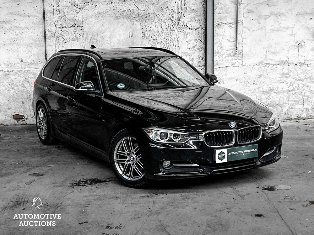 BMW 318d Touring High Executive 143PS 2013 3er, NN-381-N