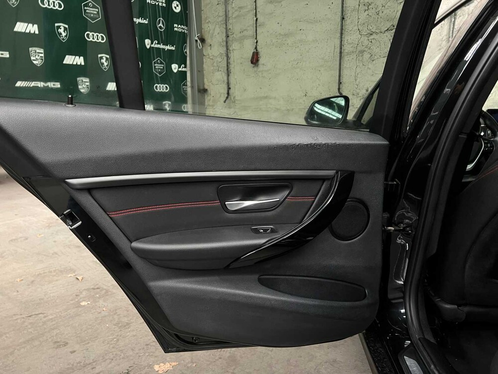 BMW 318d Touring High Executive 143PS 2013 3er, NN-381-N