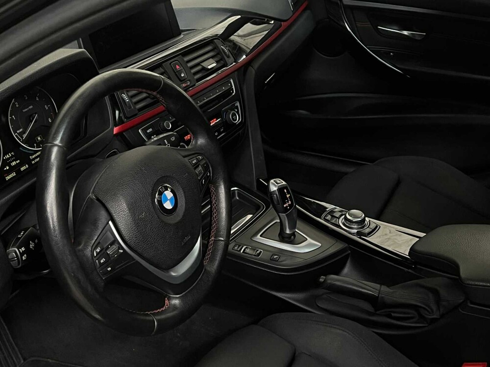 BMW 318d Touring High Executive 143PS 2013 3er, NN-381-N